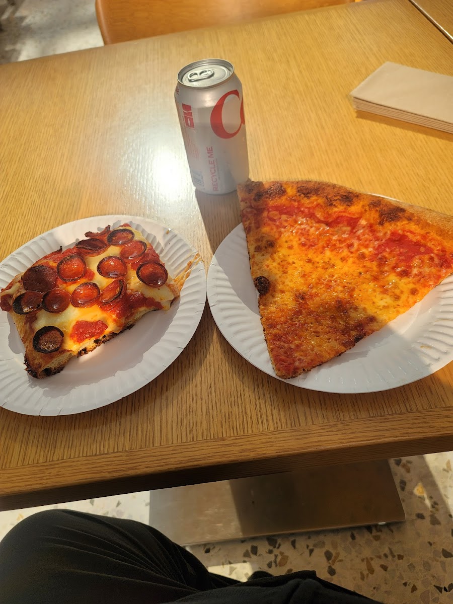 Danny Boy's Famous Original Pizza-5